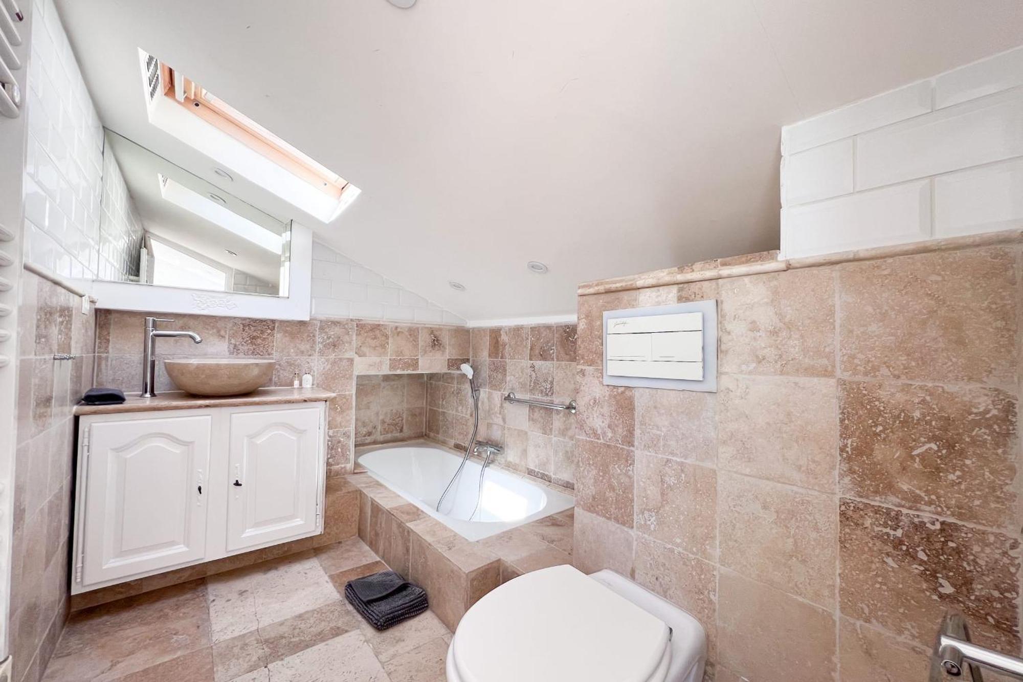 Atypical Duplex Suquet 3 Bedrooms Terrace And Sea View